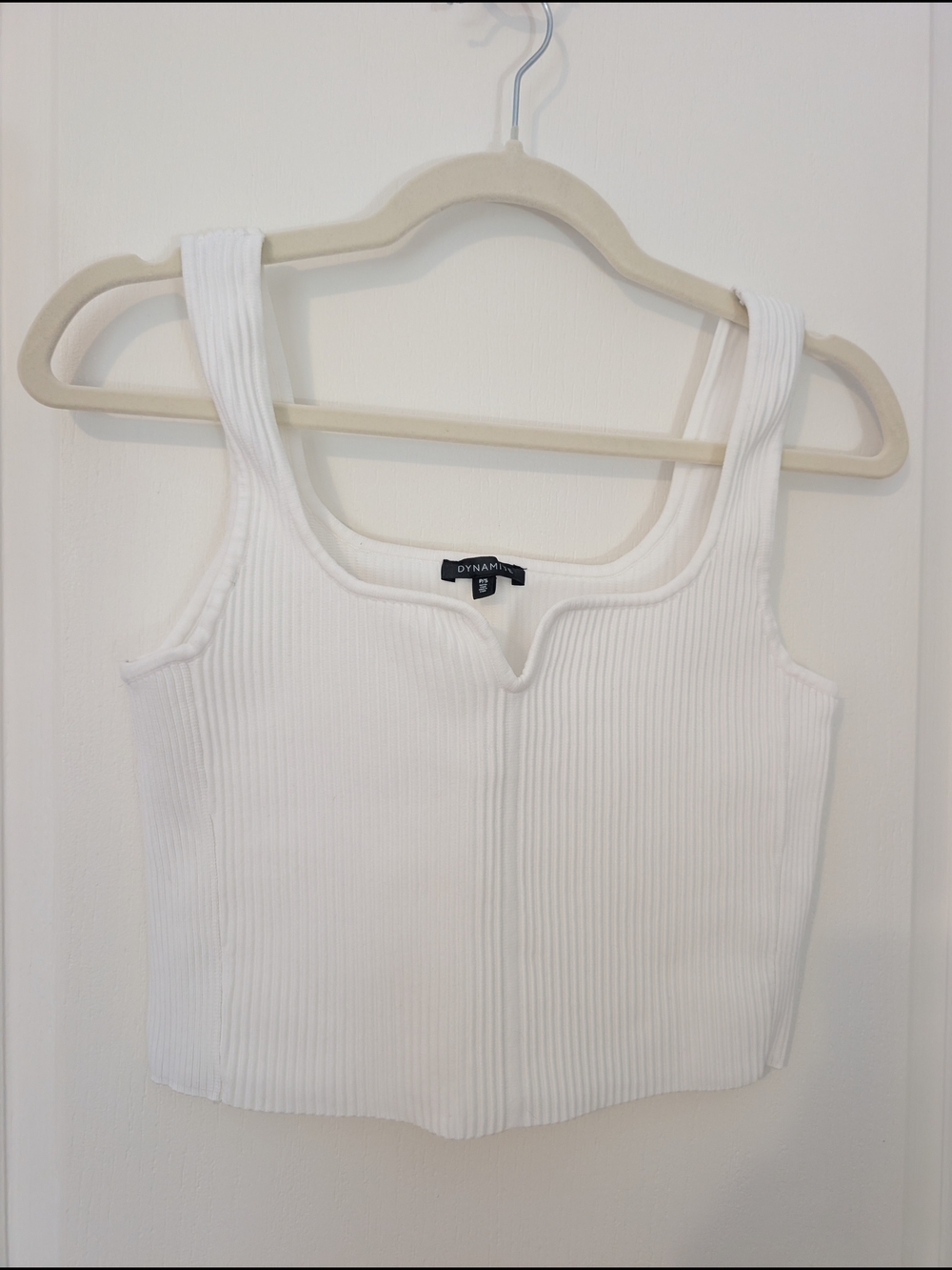 Dynamite White Ribbed Notch-Neck Cropped Tank